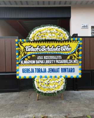 Papan Bunga Duka di Manisrenggo