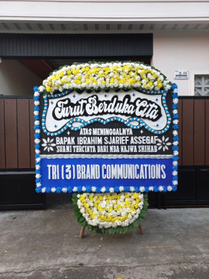 Papan Bunga Duka di Manisrenggo